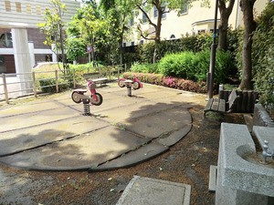 周辺環境:野毛二丁目公園 土地・売地 世田谷区上野毛２丁目 14980万円 上野毛駅｜住建ハウジング