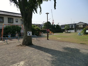 周辺環境:北烏山三丁目公園 アパート(一棟) 世田谷区北烏山６丁目 17980万円 千歳烏山駅｜住建ハウジング