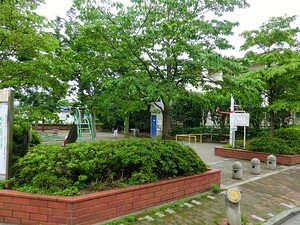 周辺環境:こぶし公園 土地・売地 杉並区宮前３丁目 6400万円 西荻窪駅｜住建ハウジング