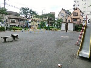 周辺環境:駒繋公園 土地・売地 世田谷区下馬１丁目 9380万円 祐天寺駅｜住建ハウジング
