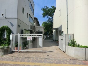 周辺環境:白百合幼稚園 ジェイパーク上池台