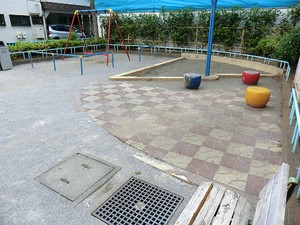 周辺環境:向丘二丁目児童遊園 ファミール本郷