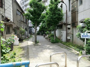 周辺環境:豊岡町児童遊園 シティインデックス三田伊皿子坂