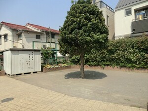 周辺環境:二鳳公園 マンション(一棟) 品川区戸越５丁目 18500万円 戸越公園駅｜住建ハウジング