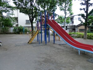 周辺環境:駒込林町公園 新築一戸建て 文京区千駄木５丁目 13760万円 千駄木駅｜住建ハウジング