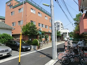 周辺環境:野崎医院 世田谷区千歳台５丁目(6980万円)｜土地・売地｜住建ハウジング