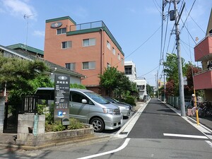 周辺環境:野崎医院 祖師ヶ谷大蔵パークホームズ