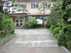 周辺環境:松木医院 マンション・スイング(8780万円)｜中古マンション（新築･中古）｜住建ハウジング