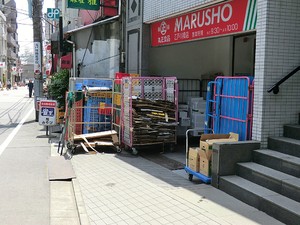 周辺環境:丸正食品江戸川橋店 プレミスト新宿山吹(15500万円)｜中古マンション（新築･中古）｜住建ハウジング