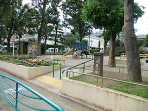 周辺環境:八成公園 新築一戸建て 杉並区井草２丁目 7180万円 井荻駅｜住建ハウジング
