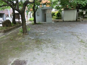 山吹の里公園 西早稲田パークタワー