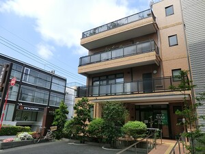 周辺環境:寺内医院 土地・売地 中野区松が丘１丁目 19180万円 新井薬師前駅｜住建ハウジング