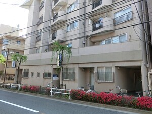 周辺環境:財満小児科医院 その他(一棟) 中野区上高田２丁目 6980万円 中野駅｜住建ハウジング