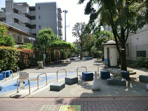 周辺環境:矢口南児童公園 新築一戸建て 大田区東矢口２丁目 10980万円 矢口渡駅｜住建ハウジング