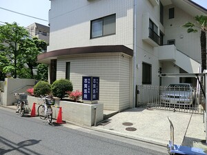 周辺環境:志賀医院 中古一戸建て 世田谷区北沢４丁目 7780万円 東北沢駅｜住建ハウジング