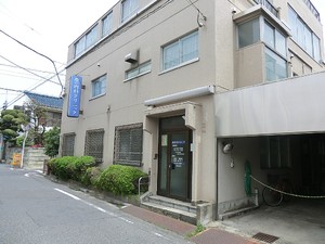 周辺環境:原内科クリニック アパート(一棟) 豊島区千川２丁目 22400万円 千川駅｜住建ハウジング