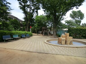 周辺環境:三谷公園 杉並区上井草４丁目(7880万円)｜新築一戸建て｜住建ハウジング