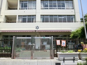 周辺環境:余丁町幼稚園 アパート(一棟) 新宿区高田馬場１丁目 25980万円 高田馬場駅｜住建ハウジング