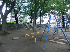 周辺環境:神明公園 新築一戸建て 文京区本駒込５丁目 15790万円 駒込駅｜住建ハウジング