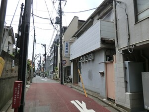 周辺環境:石橋医院 ユニーブル世田谷明大前