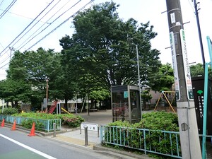 周辺環境:松原公園 アパート(一棟) 世田谷区松原２丁目 16800万円 明大前駅｜住建ハウジング