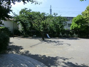 周辺環境:宮ノ下児童公園 土地・売地 大田区南馬込５丁目 7980万円 西馬込駅｜住建ハウジング