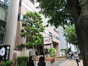 周辺環境:デリド市ヶ谷店 マンション(一棟) 新宿区市谷田町２丁目 90000万円 市ケ谷駅｜住建ハウジング