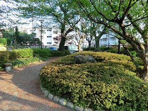 周辺環境:上鷺いこい公園 セザール富士見台