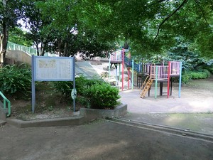 周辺環境:方南二丁目公園 アパート(一棟) 杉並区方南１丁目 17300万円 方南町駅｜住建ハウジング