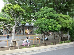 周辺環境:池田児童遊園 オリエントロイヤルハウス経堂