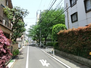 周辺環境:富ヶ谷公園 土地・売地 渋谷区富ヶ谷２丁目 16980万円 代々木上原駅｜住建ハウジング
