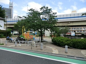 周辺環境:白金公園 マンション(一棟) 港区白金５丁目 岩田ハイツ 18000万円 広尾駅｜住建ハウジング