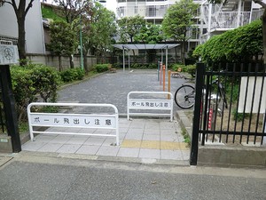 周辺環境:用賀三丁目公園 世田谷区用賀２丁目(15300万円)｜土地・売地｜住建ハウジング