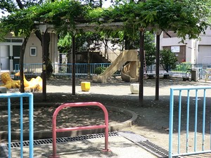 下萩中児童公園 中古一戸建て 大田区萩中３丁目 11000万円 大鳥居駅｜住建ハウジング