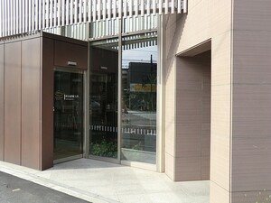 周辺環境:杉山産婦人科 新築一戸建て 世田谷区大原１丁目 14480万円 代田橋駅｜住建ハウジング