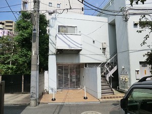 周辺環境:くるみクリニック 新築一戸建て 杉並区方南１丁目 12500万円 代田橋駅｜住建ハウジング