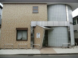 周辺環境:小森医院 中古一戸建て 世田谷区鎌田２丁目 5900万円 二子玉川駅｜住建ハウジング