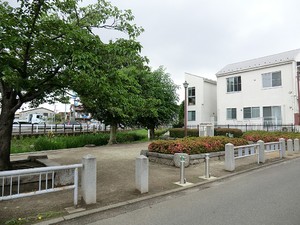 周辺環境:丸子川親水公園 グランスイート岡本