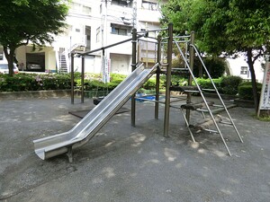 周辺環境:大鳥公園 目黒ロイアルハイツ