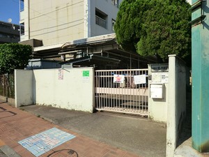 周辺環境:堀ノ内東保育園 アパート(一棟) 杉並区梅里１丁目 6480万円 新高円寺駅｜住建ハウジング