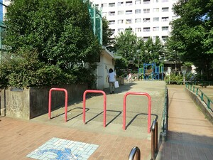 周辺環境:堀ノ内東公園 杉並区堀ノ内３丁目(11980万円)のアパート(一棟)｜住建ハウジング