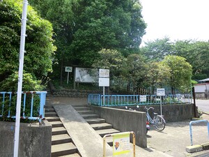 周辺環境:たぬき山公園 新築一戸建て 大田区南馬込１丁目 8190万円 馬込駅｜住建ハウジング