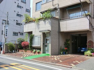 周辺環境:阿部医院 土地・売地 目黒区南２丁目 10100万円 大岡山駅｜住建ハウジング