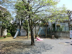 周辺環境:大岡山児童遊園 マンション(一棟) 目黒区大岡山１丁目 13200万円 大岡山駅｜住建ハウジング