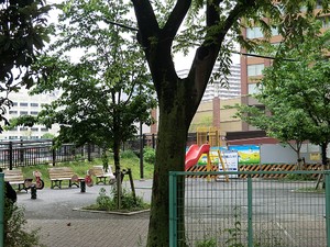 周辺環境:船路橋児童遊園 キャピタルマークタワー