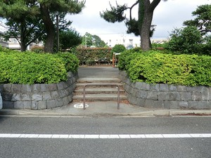 周辺環境:中町四丁目公園 ブランズシティ世田谷中町カームコート