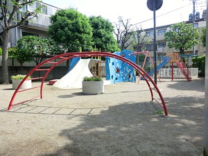 周辺環境:北千束児童公園 土地・売地 目黒区洗足２丁目 19800万円 洗足駅｜住建ハウジング