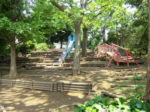 周辺環境:北新宿公園 アパート(一棟) 新宿区北新宿２丁目 6999万円 中野坂上駅｜住建ハウジング