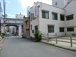 周辺環境:美倉橋医院 土地・売地 千代田区岩本町３丁目 19800万円 岩本町駅｜住建ハウジング