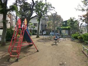 周辺環境:森川町児童遊園 オープンレジデンシア本駒込六丁目